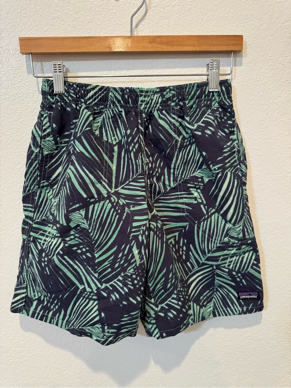 Patagonia Boys' Rain Fern Palm-Print Baggies Shorts